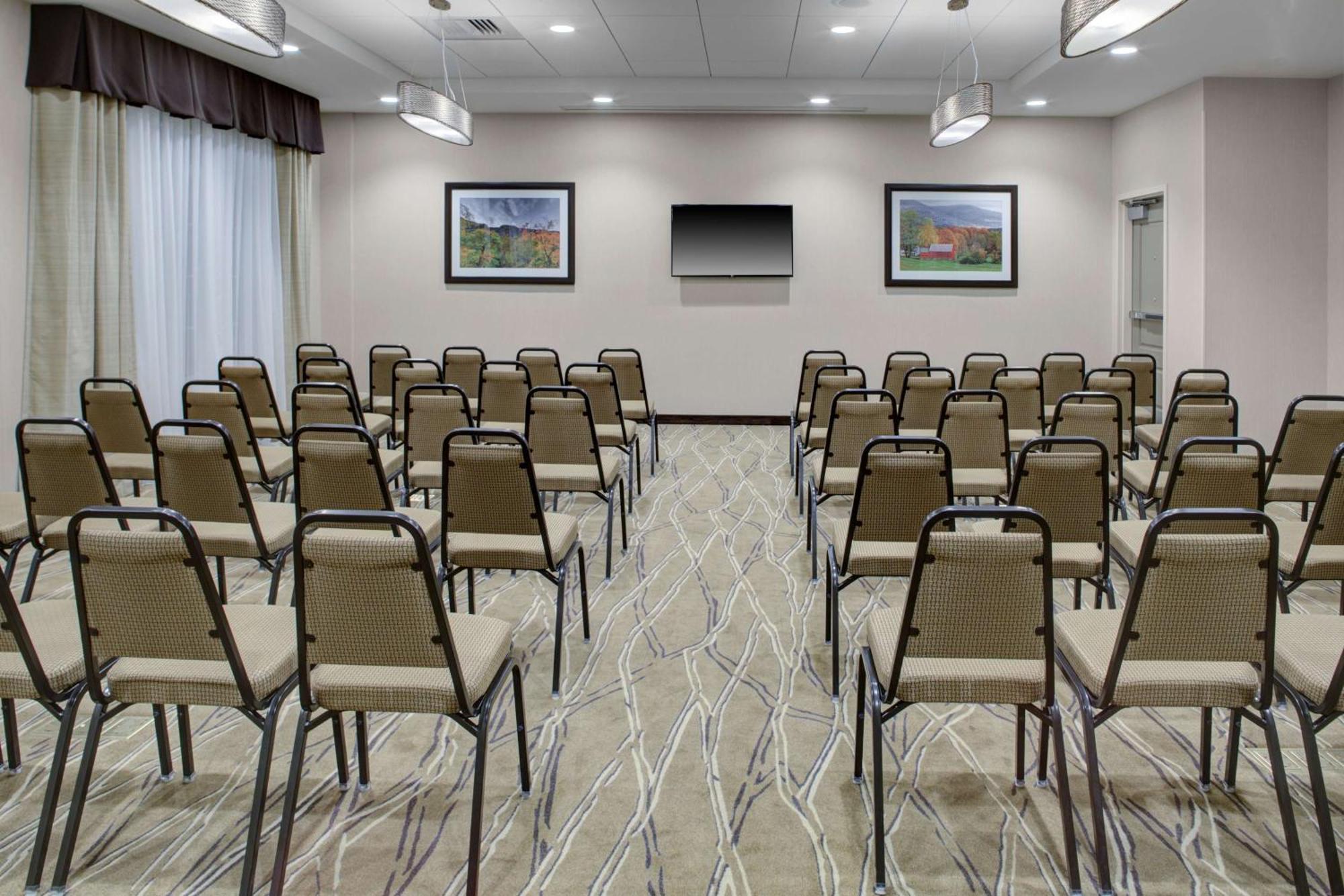 Hampton Inn & Suites Manchester, Vt Ngoại thất bức ảnh